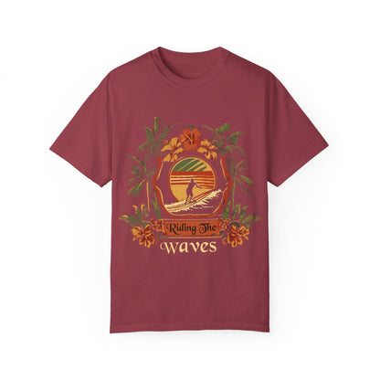 Unisex 'Riding the Wave' Summer Beach T-shirt maroon print